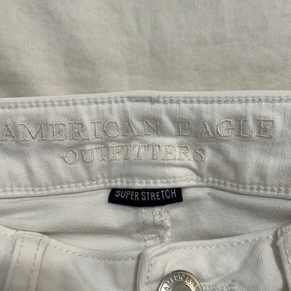 American Eagle Super Stretch Jegging Crop White Denim Jeans Size 6 - Picture 9 of 10